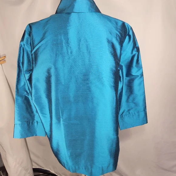 Valerie Stevens Blue Silk Stitch Accent Long Sleeve Hidden Button Top Size Large - Picture 6 of 9